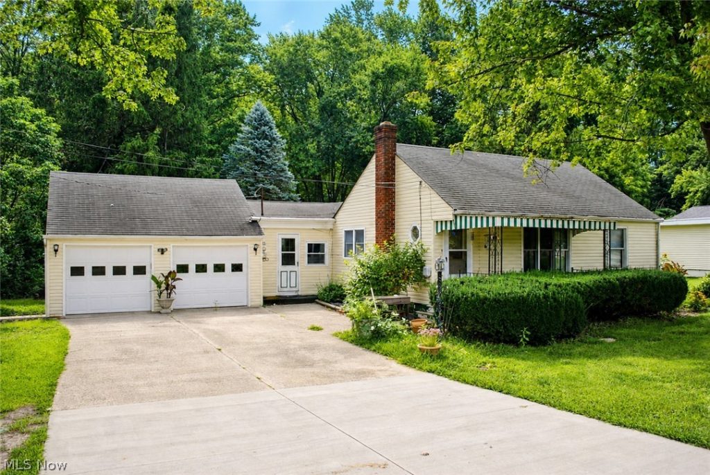6517 Lear Nagle Road, North Ridgeville, OH