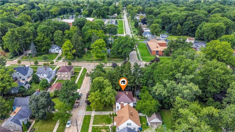 102 Hartman Street, Berea, OH - Photo 6
