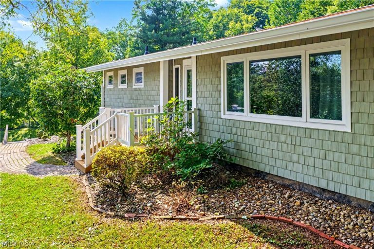 111 Marigold Lane, Marietta, OH - Photo 4