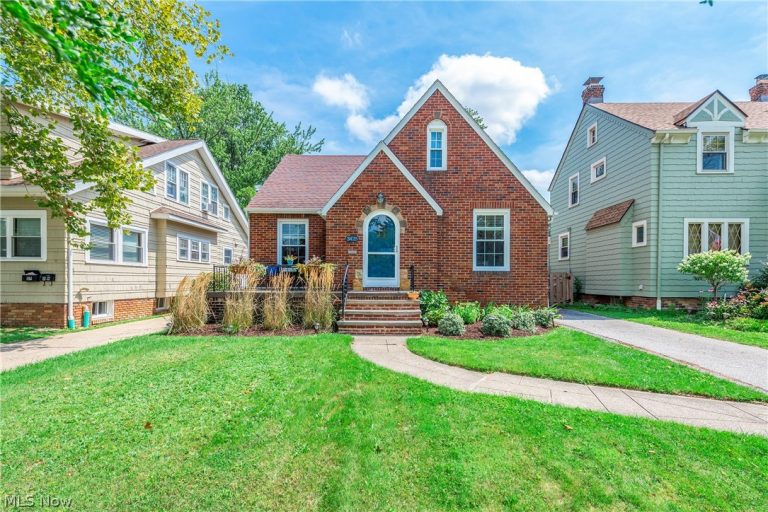 3425 159th Street, Cleveland, OH, 44111