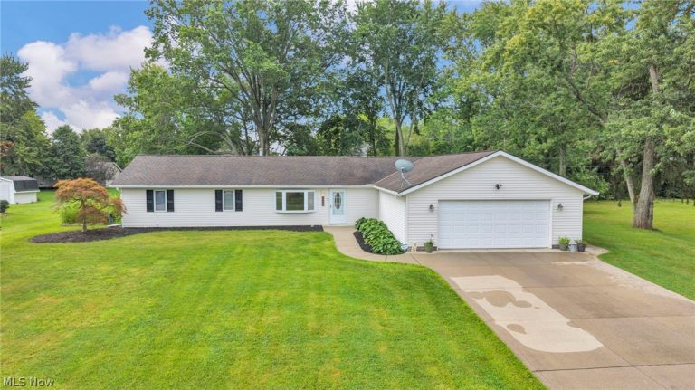 1988 Gates Avenue, Streetsboro, OH - Photo 2