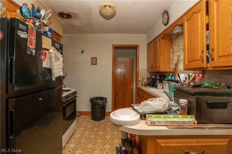 246 Ralston Avenue, Akron, OH - Photo 5