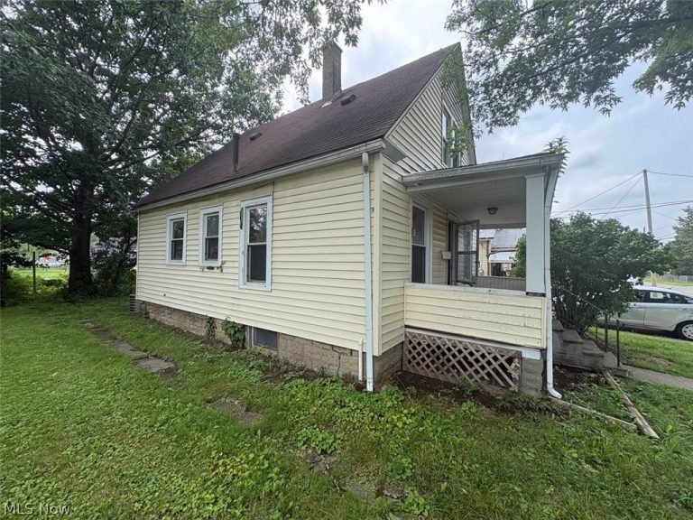 120 Taft Avenue, Elyria, OH - Photo 6