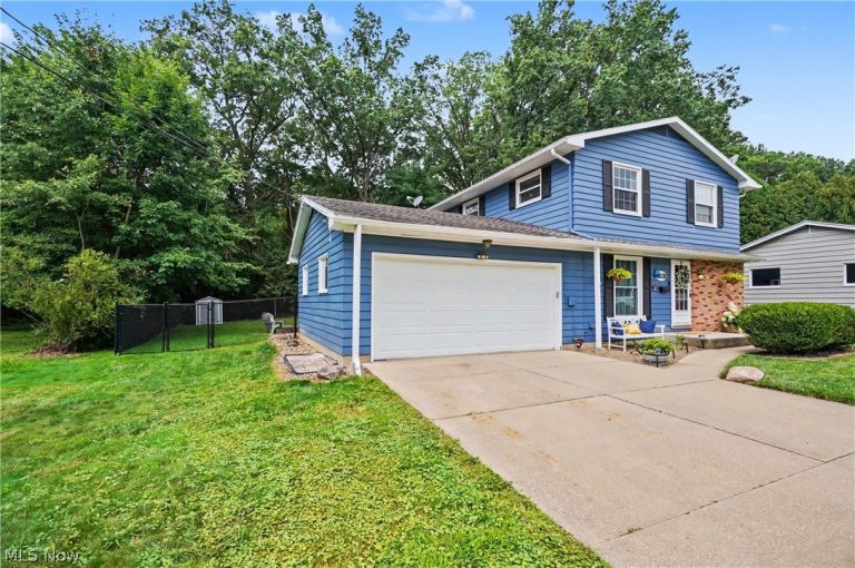 3838 Vira Road, Stow, OH - Photo 4