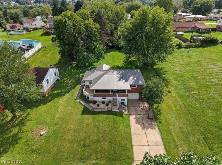 706 Overlook Drive, Wintersville, OH - Photo 6