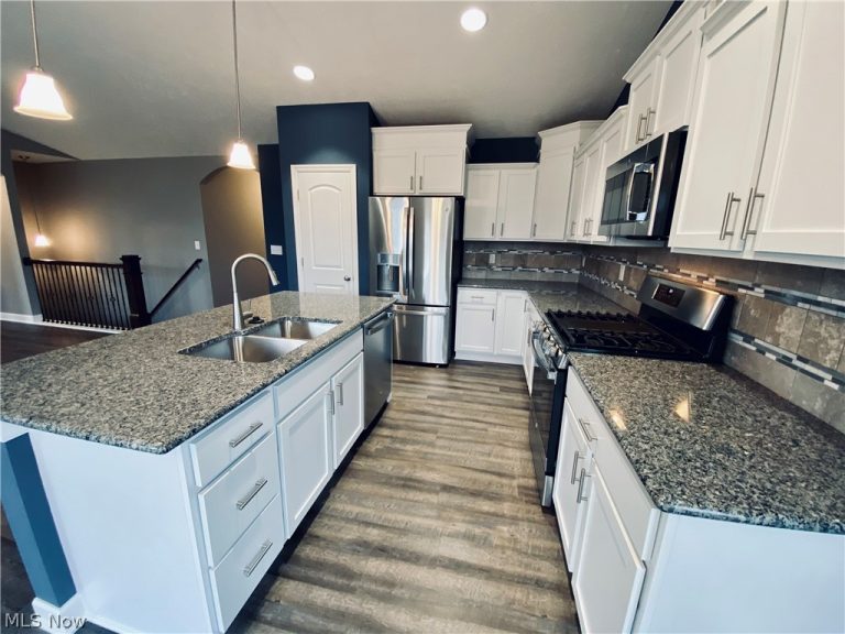 3471 Wicker Street, Canton, OH - Photo 2