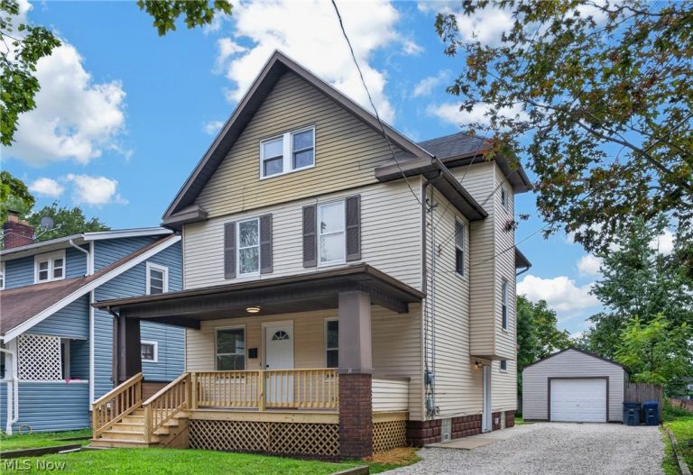 96 Ido Avenue, Akron, OH, 44301