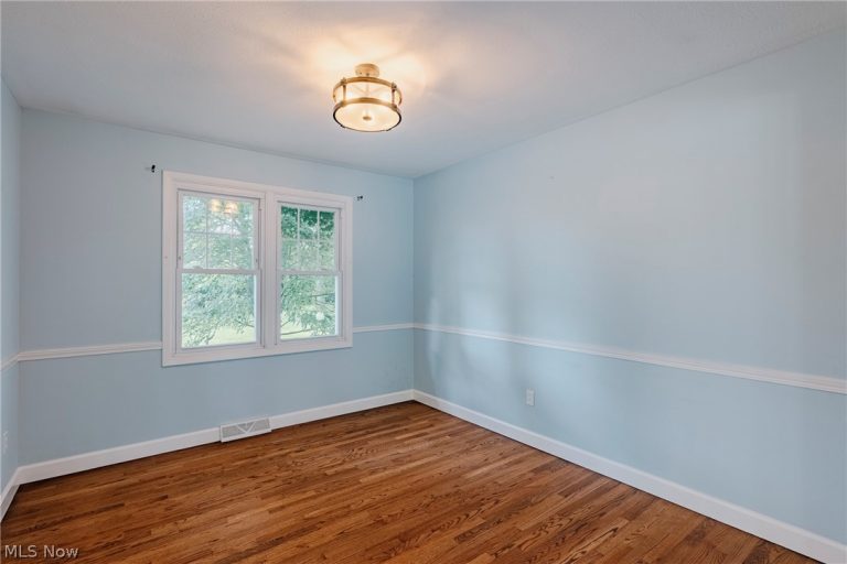 30223 Chatham Point Drive, Bay Village, OH - Photo 8