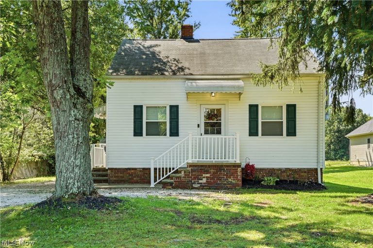 26571 Sprague Road, Columbia Station, OH, 44028
