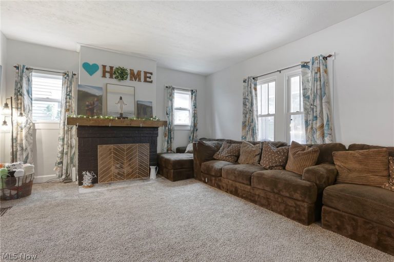 2122 Norwood Boulevard, Zanesville, OH - Photo 6