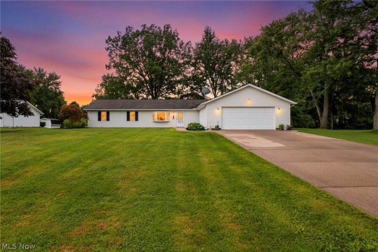1988 Gates Avenue, Streetsboro, OH, 44241