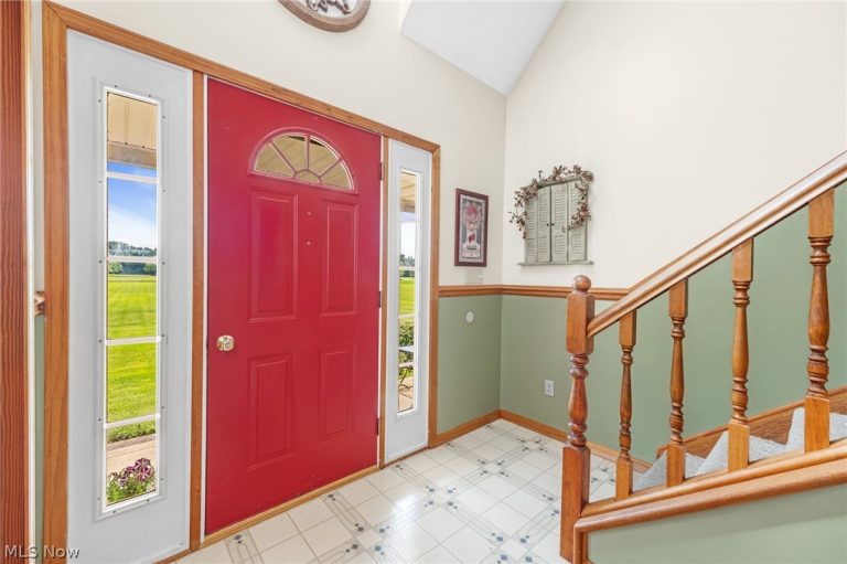 40450 Parsons Road, LaGrange, OH - Photo 2
