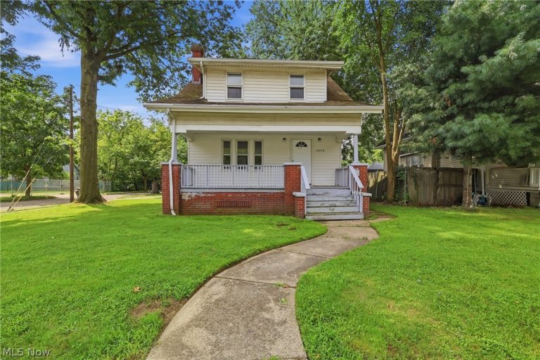 1000 Lovers Lane, Akron, OH, 44306