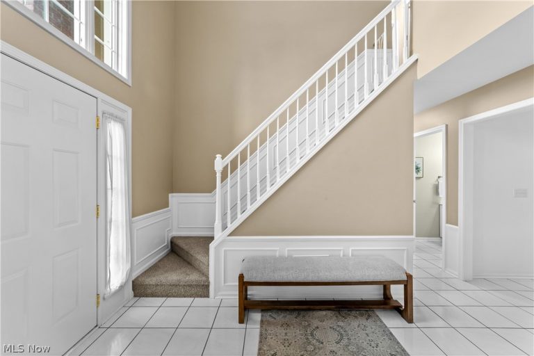 20116 Ellsworth Drive, Strongsville, OH - Photo 3