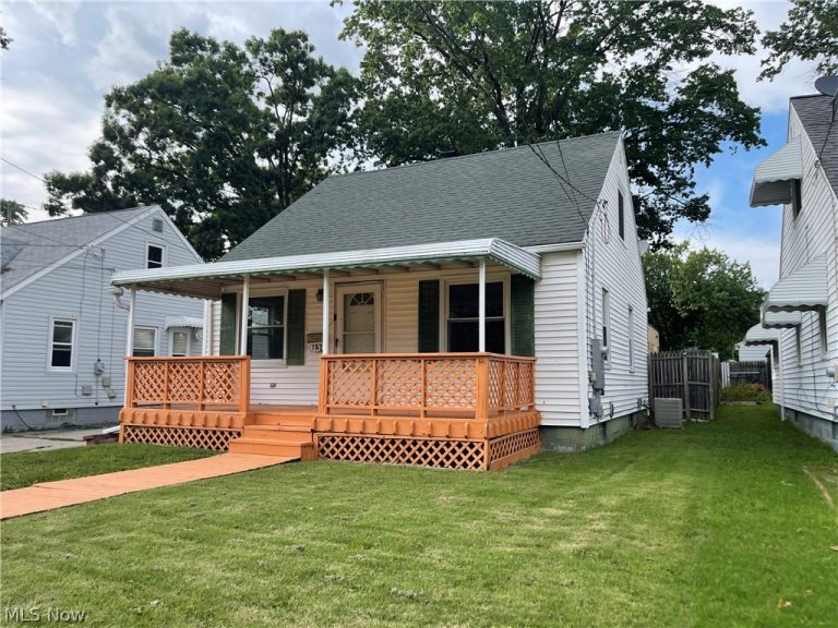 757 Davies Avenue, Akron, OH, 44306