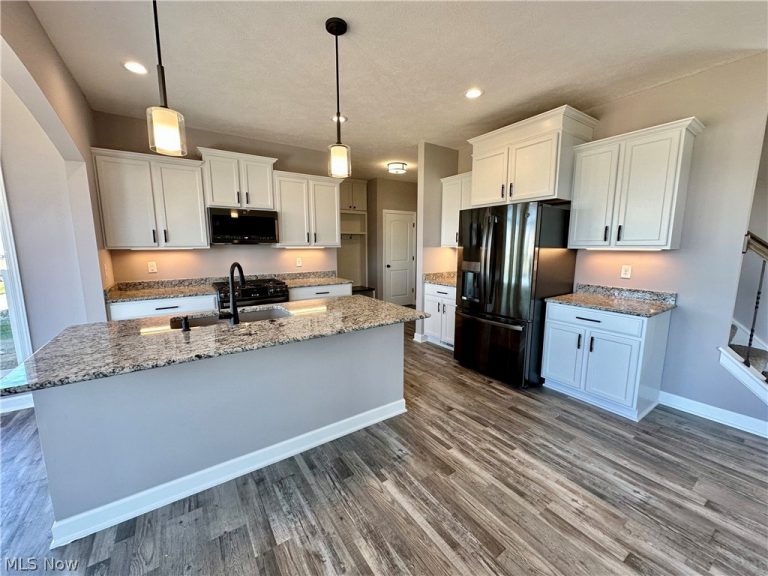 3459 Wicker Street, Canton, OH - Photo 8