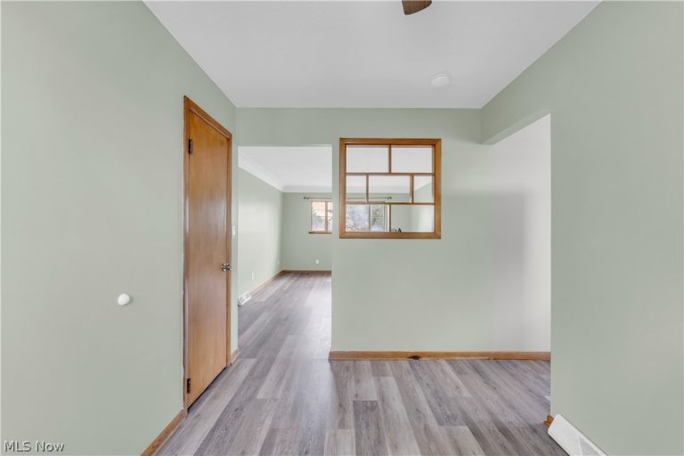 14152 Berwyn Avenue #2/UP, Cleveland, OH - Photo 6