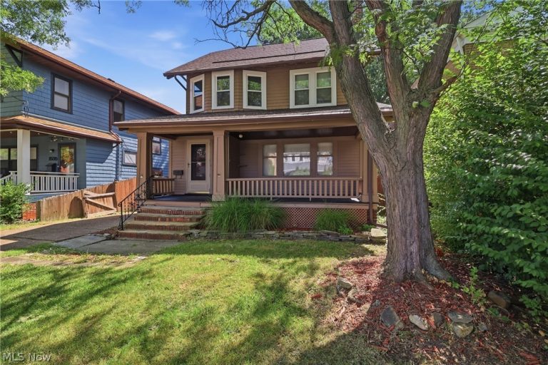 1539 Elbur Avenue, Lakewood, OH - Photo 5