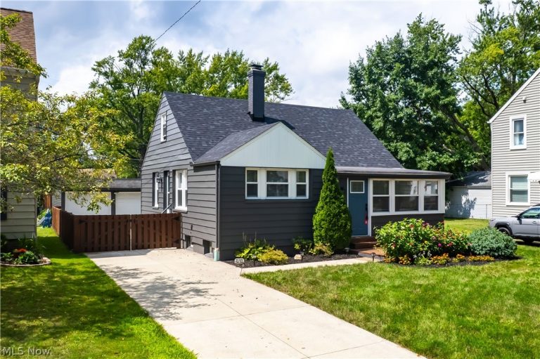 4318 222nd Street, Fairview Park, OH, 44126