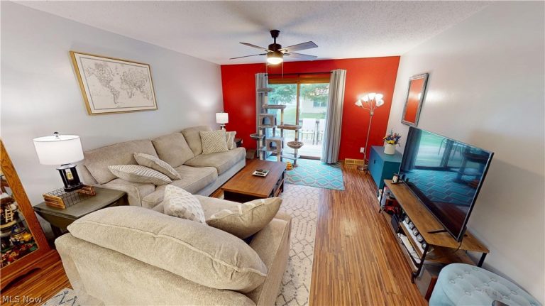 5713 Callaway Circle, Austintown, OH - Photo 5