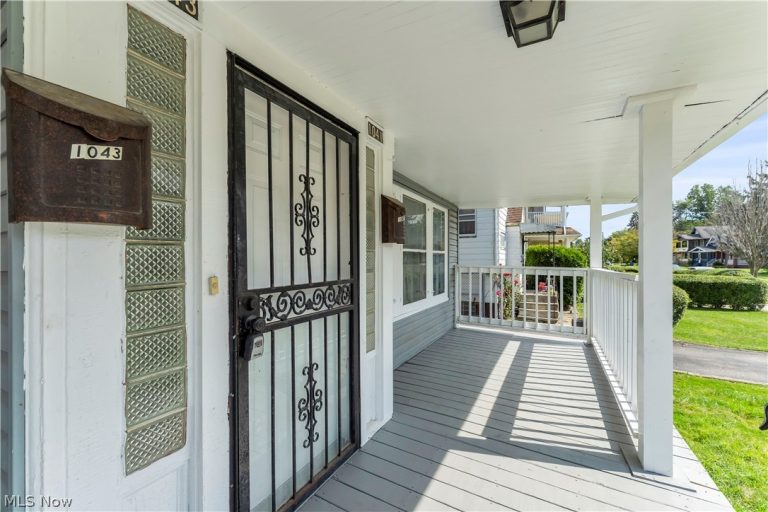1041 146th Street, Cleveland, OH - Photo 3
