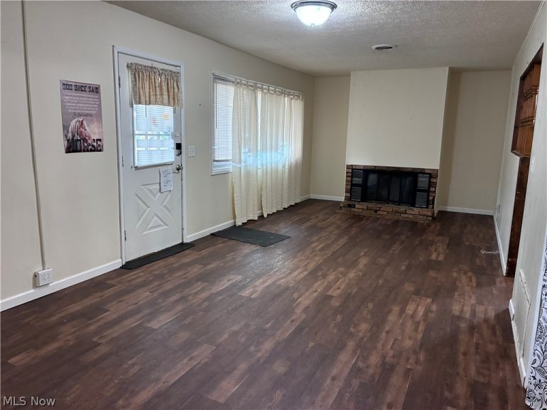 2300 Midway Avenue, Canton, OH - Photo 3