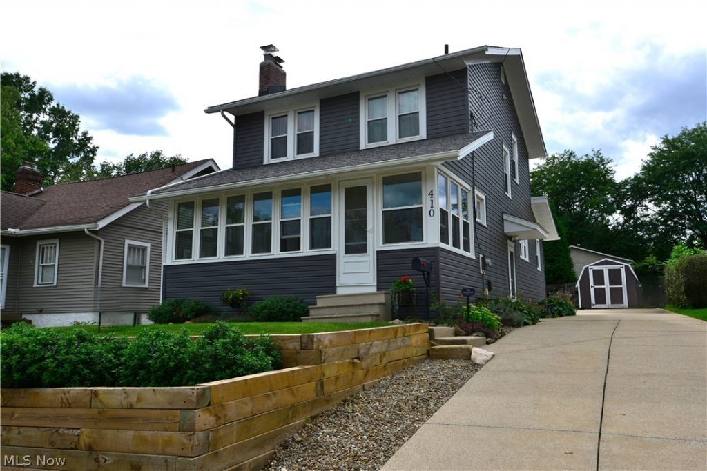410 Moody Street, Akron, OH