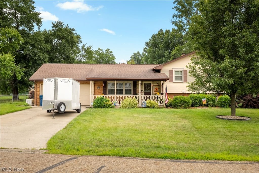 759 Betz Avenue, Alliance, OH