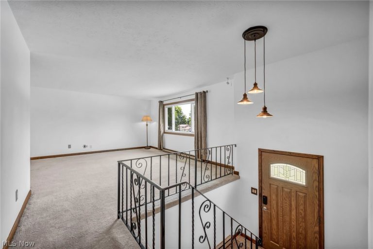 753 Poplar Drive, Brunswick, OH - Photo 4