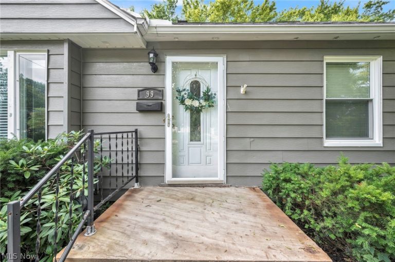 99 Hartman Street, Berea, OH - Photo 6