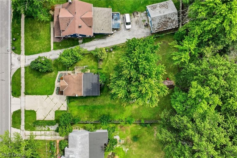 2350 Columbia Road, Westlake, OH - Photo 6