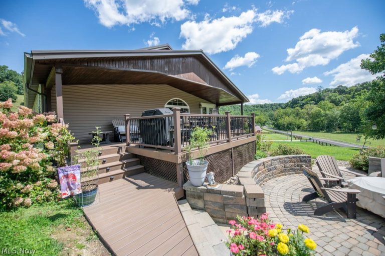 48800 Foxes Bottom Road, Cadiz, OH - Photo 8