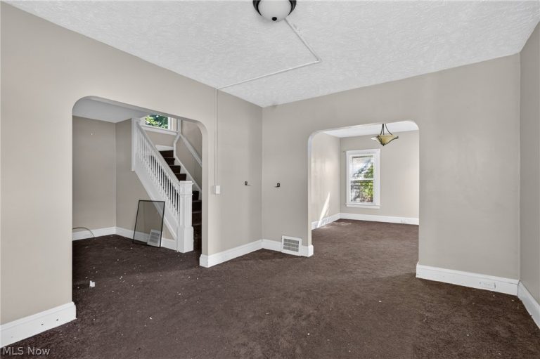 893 75th Street, Cleveland, OH - Photo 6