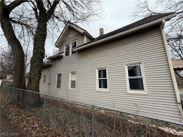 3150 40th Street, Cleveland, OH - Photo 6