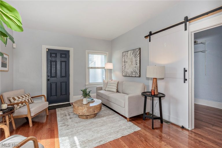 750 Brayton Avenue, Cleveland, OH - Photo 4
