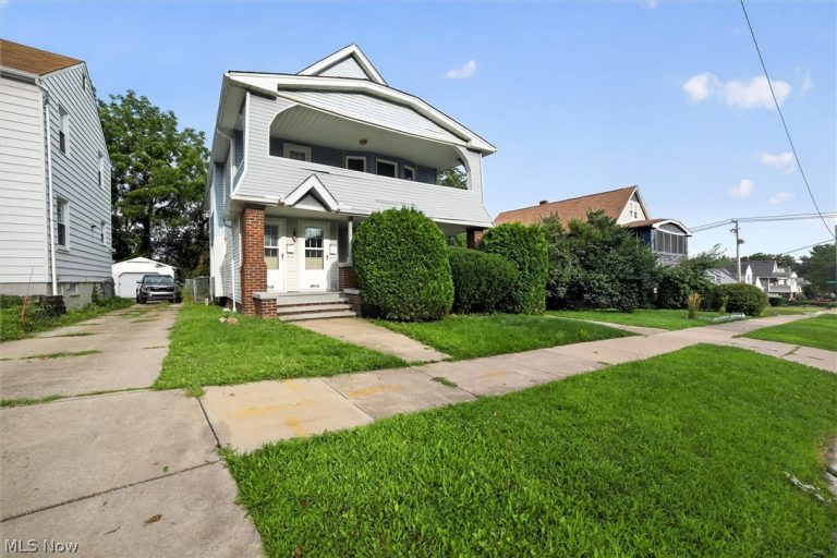 4916 90th Street, Garfield Heights, OH, 44125