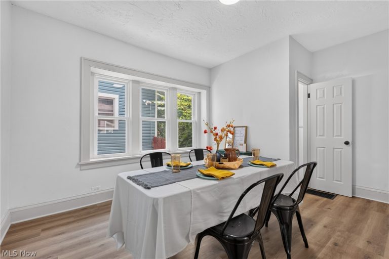 96 Ido Avenue, Akron, OH - Photo 6