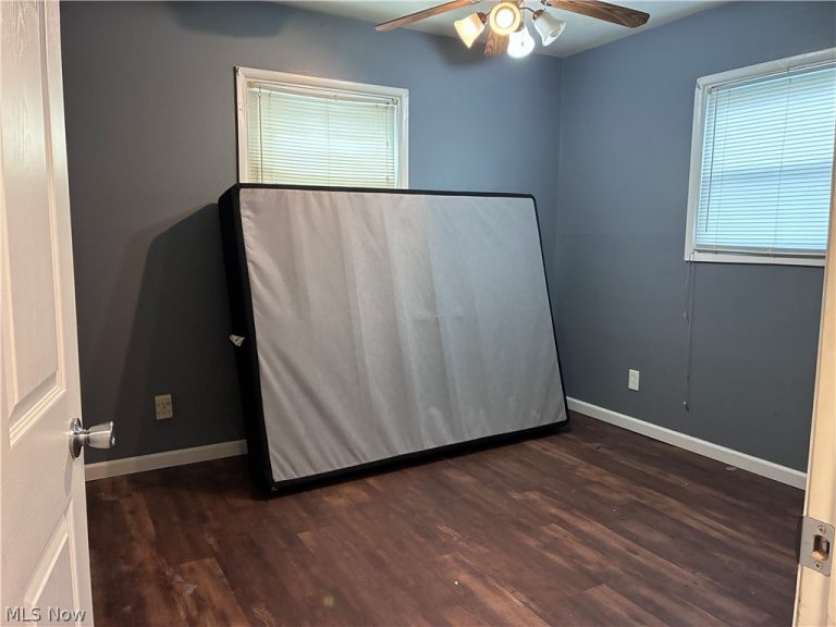 2300 Midway Avenue, Canton, OH - Photo 5