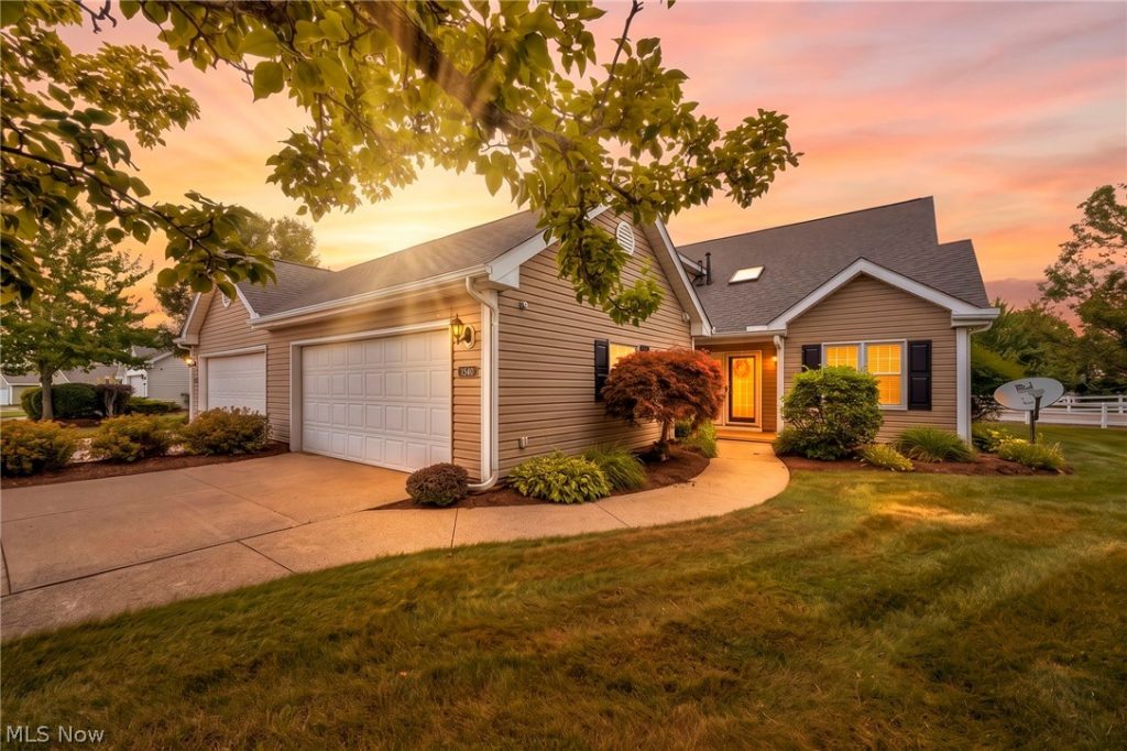 1540 Brighton Way, Broadview Heights, OH