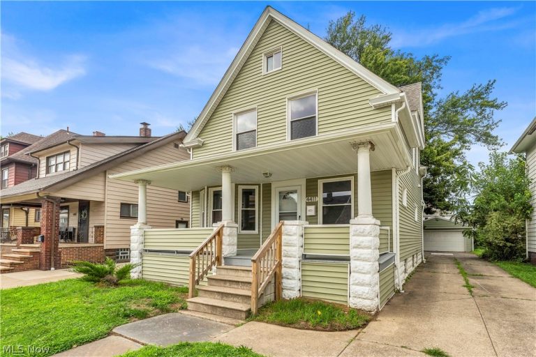 4411 Gamma Avenue, Newburgh Heights, OH, 44105