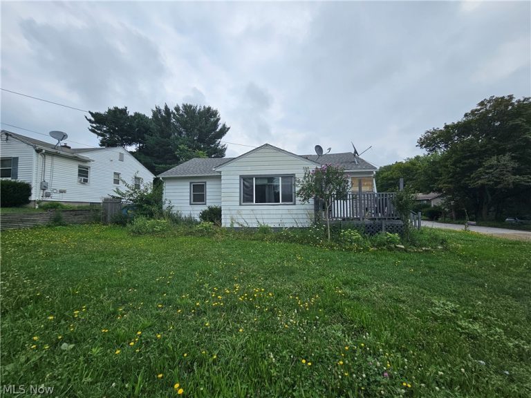 265 Massillon Road, Akron, OH, 44312
