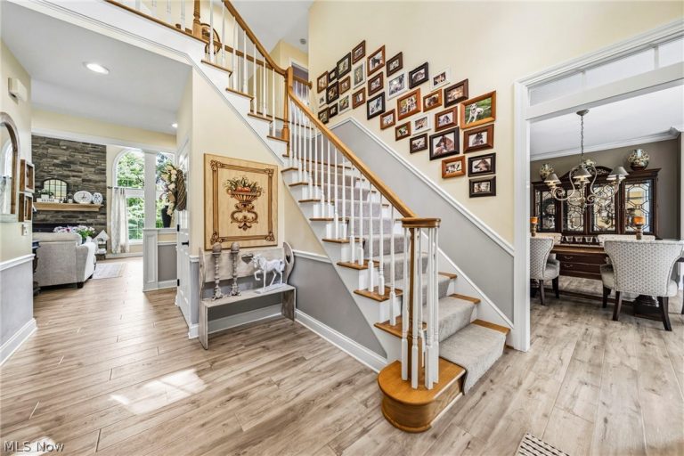 10704 Majesty Lane, Concord Twp, OH - Photo 3