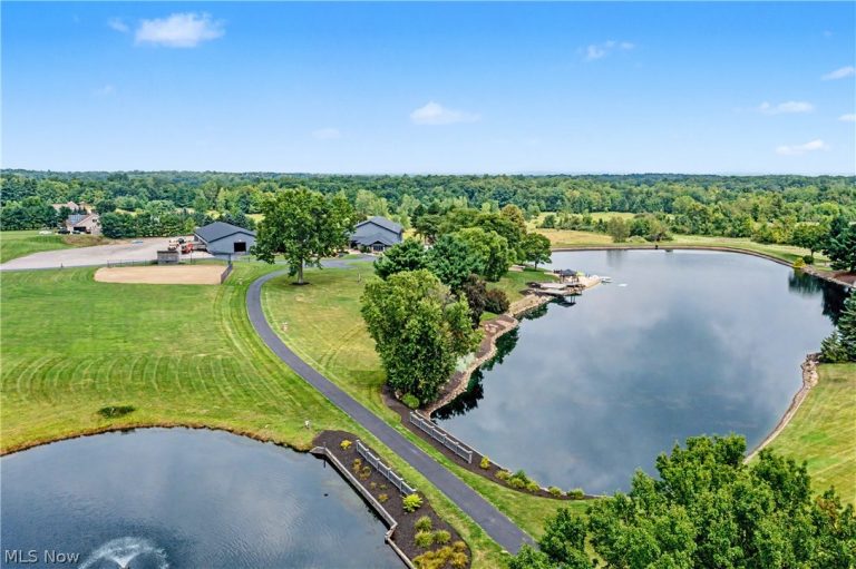 7291 Stone Road, Medina, OH - Photo 2