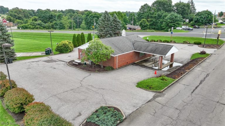 875 Main Street, Barnesville, OH - Photo 5