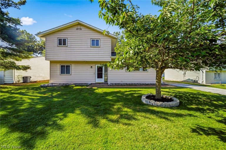 38102 Parkway Boulevard, Willoughby, OH, 44094