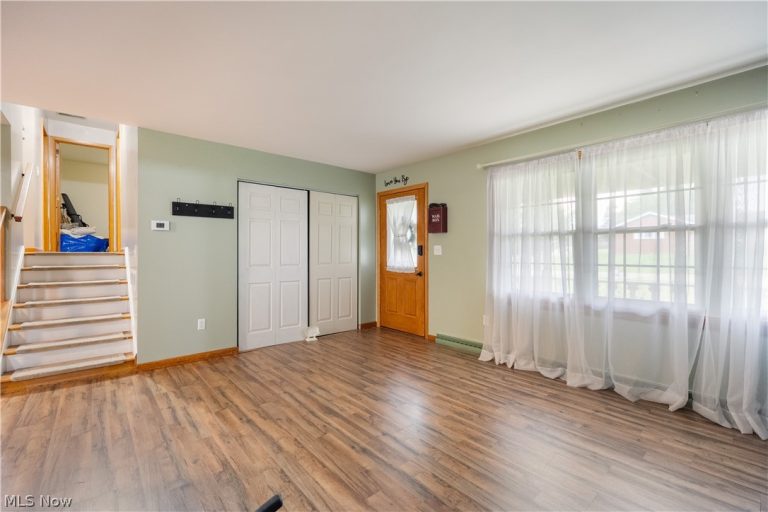 759 Betz Avenue, Alliance, OH - Photo 5