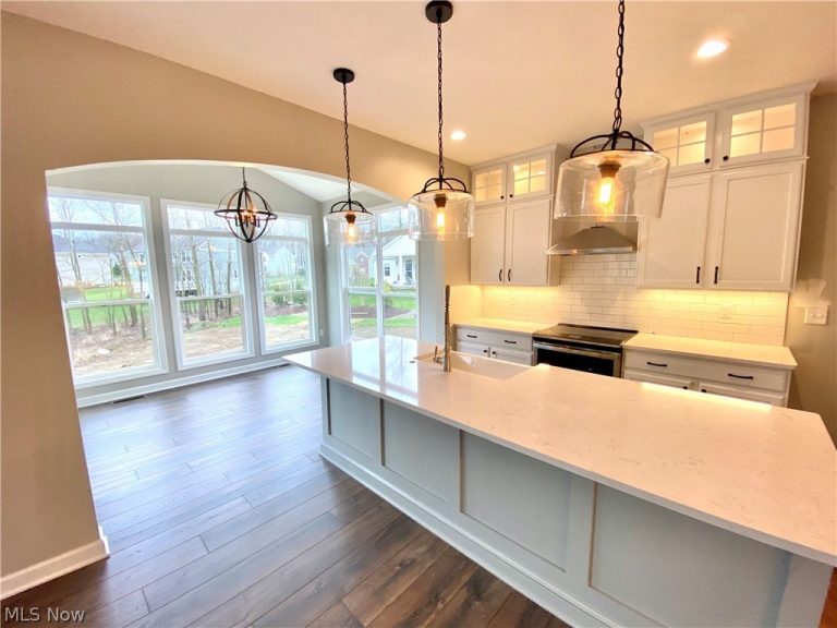 3447 Wicker Street, Canton, OH - Photo 6
