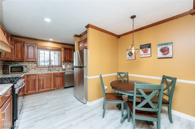2012 21st Street, Cuyahoga Falls, OH - Photo 8