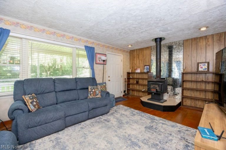 4963 Lattasburg Road, Wooster, OH - Photo 2