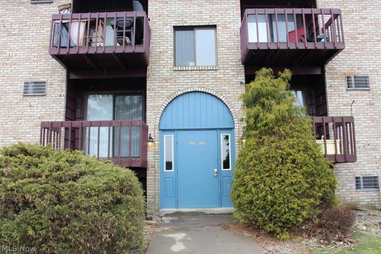 200 Fernwood Road #16, Wintersville, OH - Photo 2